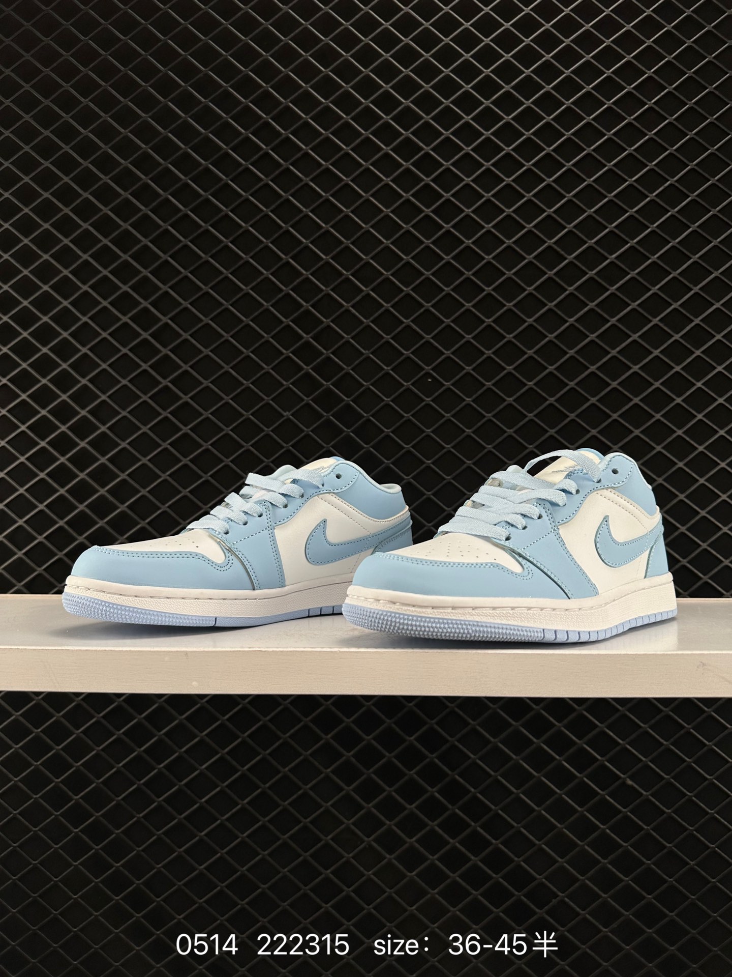 Air Jordan 1 Low AJ1